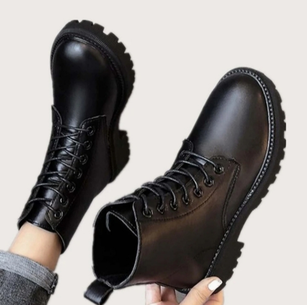 Romwe Black Combat Boots